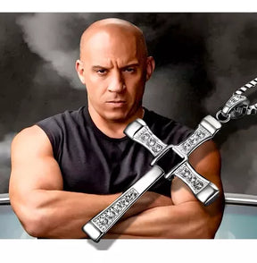 Colar Dominic Toretto em aço inoxidável